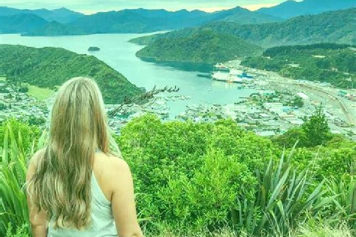 Ella, 24 — Escort in Picton, New Zealand