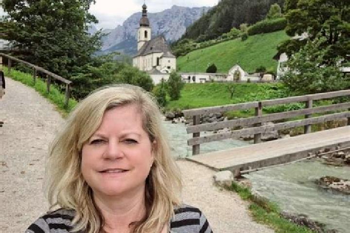Ella, 24 — Escort in Ramsau bei Berchtesgaden, Germany