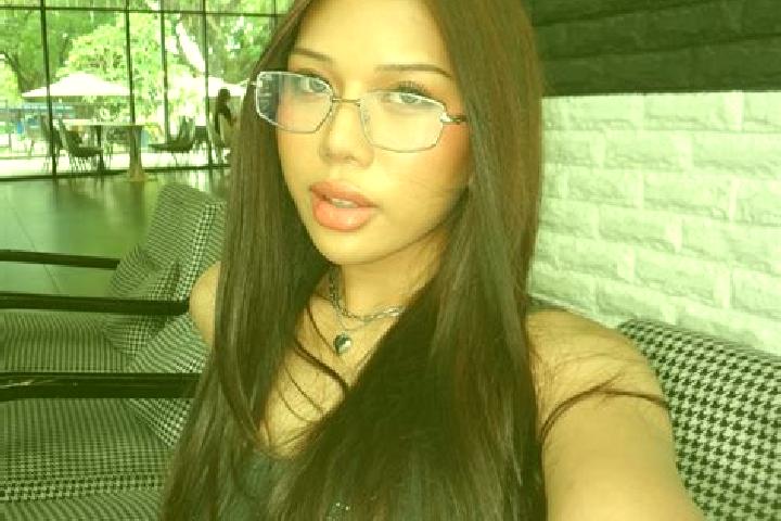 Ella, 24 — Escort in Valmadrid, Spain