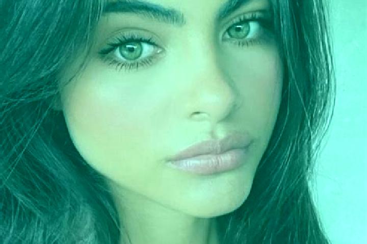 Ella, 25, a black dark-eyed indian companion based in Abbenes. Offering Erotic Massage, Overnight, Striptease. Available for incall and outcall, day and even...