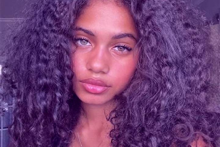 Ella, 25, a black grey-eyed ebony companion based in Palse. Offering Deep French Kissing, Domination, Roleplay, BDSM. Available for incall and outcall, overn...