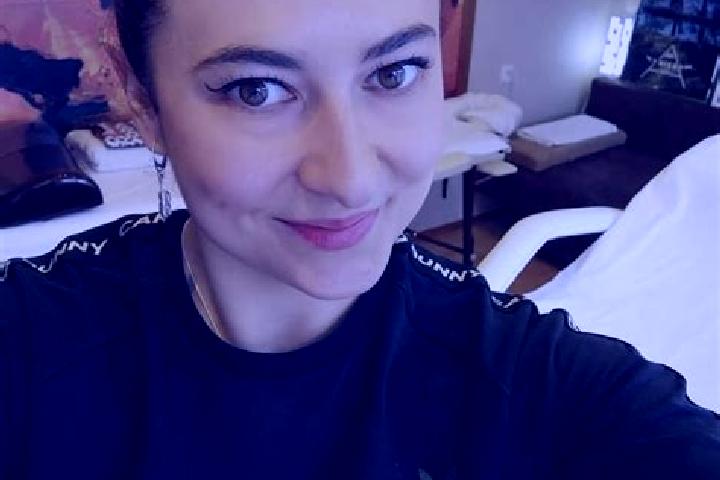 Ella, 25, a black hazel-eyed asian companion based in Stadt Winterthur (Kreis 1) / Heiligberg. Offering GFE, Domination, Prostate Massage. Available for inca...