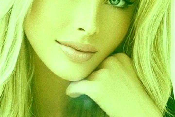 Ella, 25, a blonde dark-eyed caucasian companion based in Crocefisso. Offering GFE, Overnight, Party Girl. Available for incall and outcall, day and evening ...