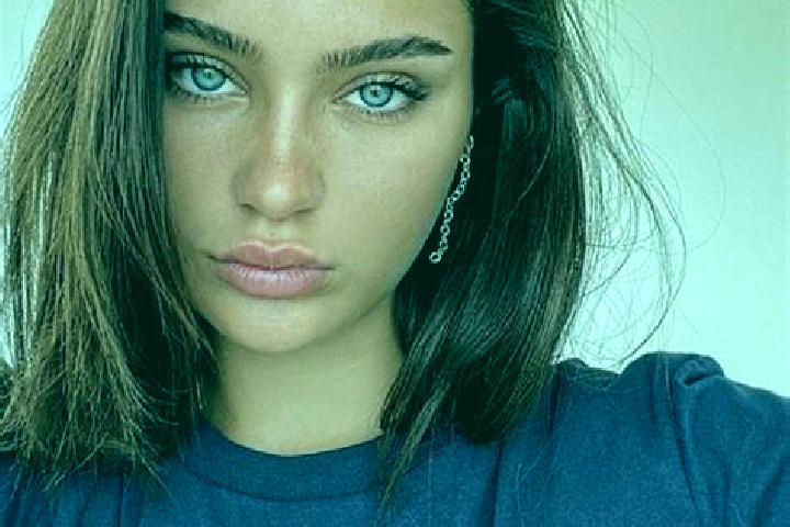 Ella, 25, a brunette dark-eyed caribbean companion based in Hantai. Offering Erotic Massage, Duos, 69. Available for incall and outcall, day and evening dates.