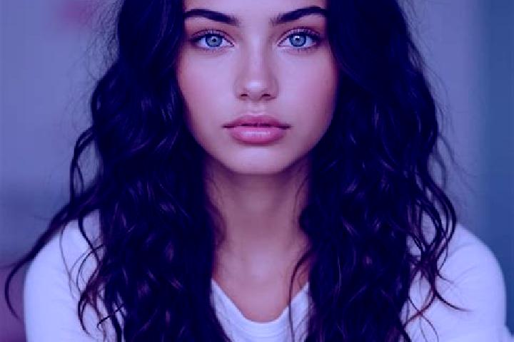 Ella, 25, a brunette dark-eyed mediterranean companion based in Pakong. Offering Couples, Domination, OWO, A-Level. Available for incall and outcall, day and...