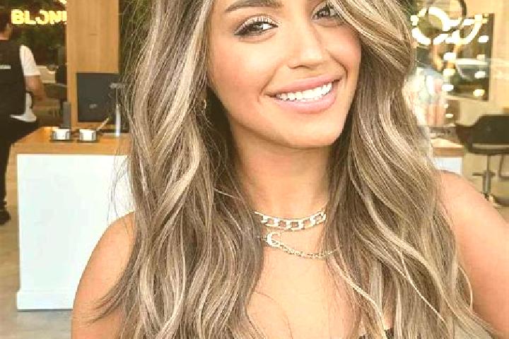 Ella, 25, a dark blonde brown-eyed indian companion based in Mequinensa / Mequinenza. Offering CIM, Domination, Striptease, Girlfriend Experience. Available ...
