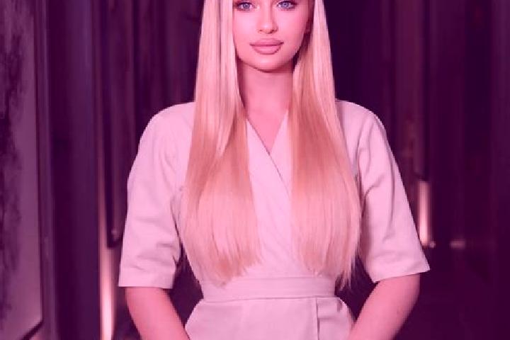 Ella, 25, a dark blonde dark-eyed mediterranean companion based in Broadford. Offering Tantra, Erotic Massage. Available for incall and outcall, day and even...
