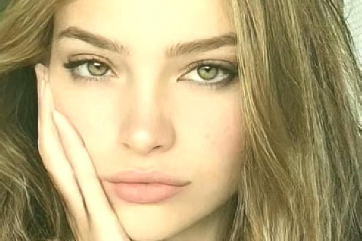 Ella, 25, a dark blonde hazel-eyed mediterranean companion based in Parker Strip. Offering Roleplay, 69, Travel Companion. Available for incall and outcall, ...