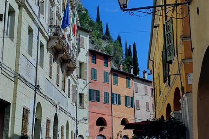 Ella, 25 — Escort in Brisighella, Italy