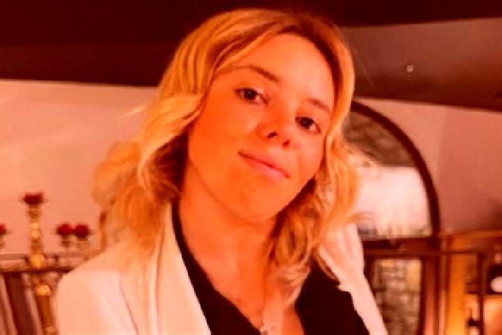 Ella, 25 — Escort in Castelli Calepio, Italy
