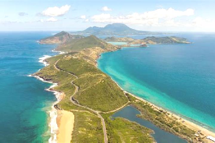 Ella, 25 — Escort in Middle Island, Saint Kitts and Nevis