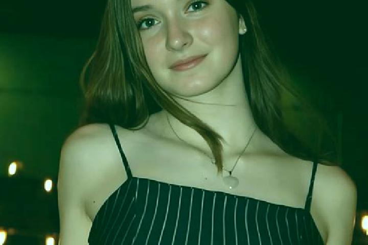 Ella, 25 — Escort in Moore, United States