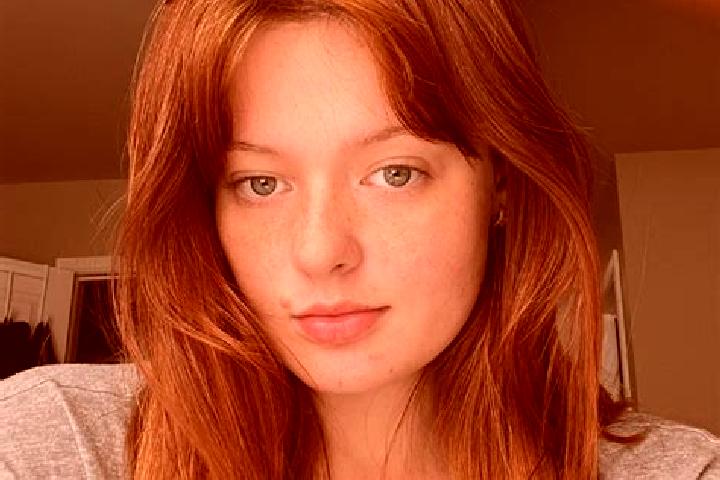 Ella, 26, a auburn brown-eyed caucasian companion based in Patuzza. Offering BDSM, GFE, Travel Companion. Available for incall and outcall, day and evening d...