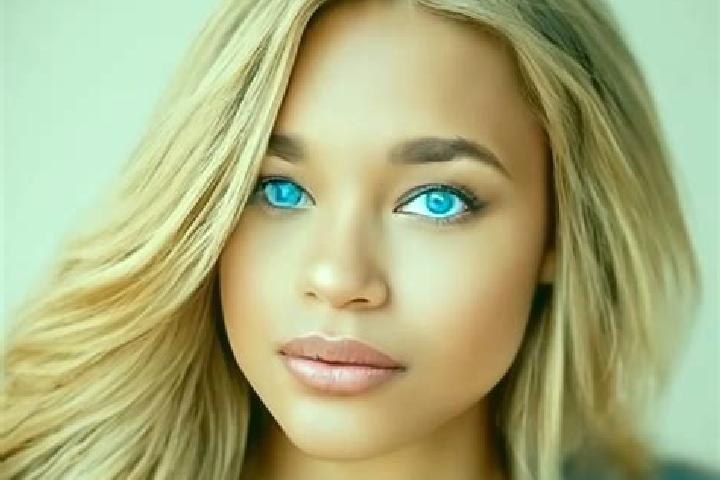 Ella, 26, a blonde blue-eyed latina companion based in Santa Cruz do Bispo. Offering Striptease, A-Level, Massage. Available for incall and outcall, overnigh...