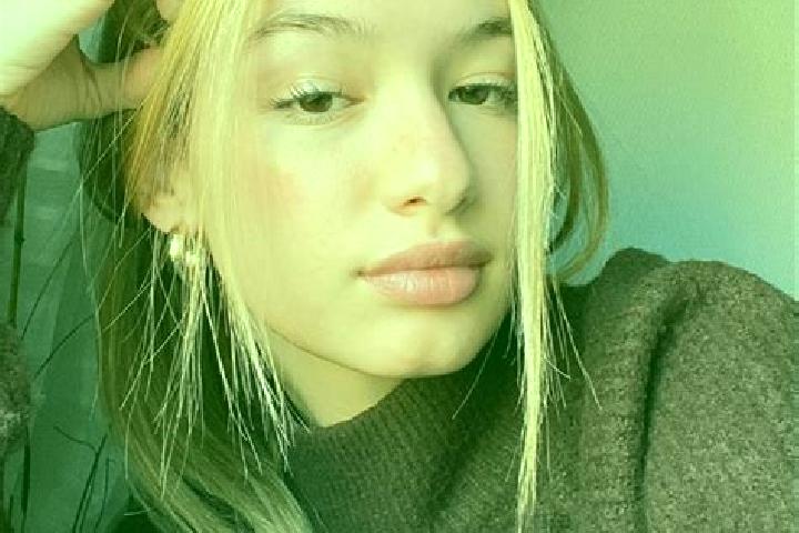 Ella, 26, a blonde brown-eyed ebony companion based in Asturias. Offering Couples, CIM, Fetish, A-Level, OWO. Available for incall and outcall, day and eveni...