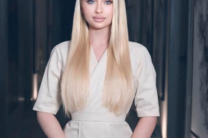 Ella, 26, a blonde hazel-eyed european companion based in Jibou. Offering Striptease, Tantra, Erotic Massage, CIM. Available for incall and outcall, day and ...