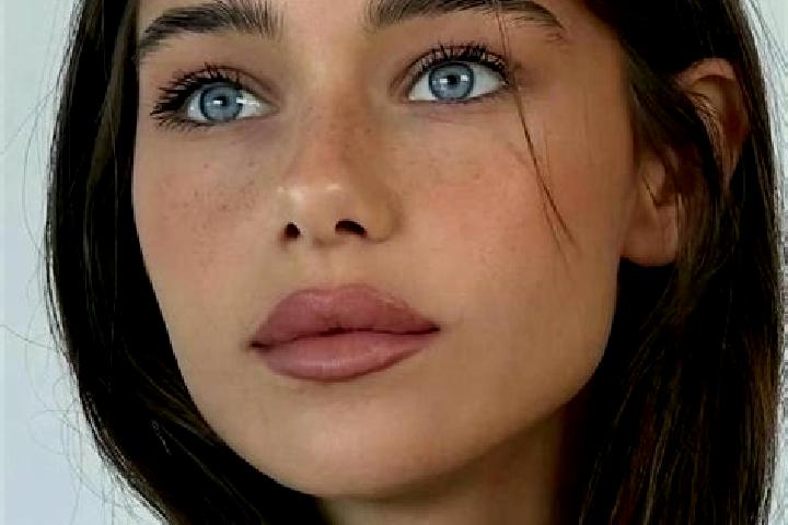 Ella, 26, a brunette blue-eyed mixed companion based in Berltsum. Offering Party Girl, Deep French Kissing, Roleplay. Available for incall and outcall, day a...