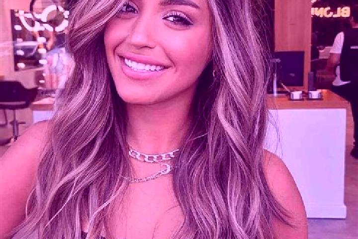 Ella, 26, a dark blonde brown-eyed caucasian companion based in Tianlou. Offering OWO, Deep French Kissing. Available for incall and outcall, overnight booki...