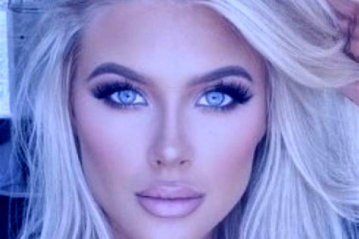 Ella, 26, a platinum blonde amber-eyed european companion based in Pingyin. Offering Prostate Massage, Domination, Girlfriend Experience. Available for incal...