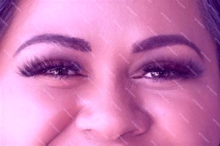 Ella, 26, a red green-eyed latina companion based in Sezanne. Offering Domination, Couples, CIM. Available for incall and outcall, day and evening dates.