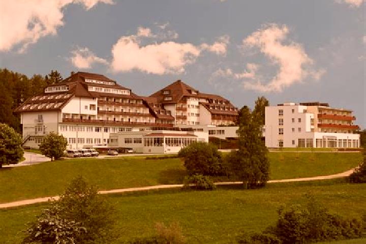 Ella, 26 — Escort in Aflenz Kurort, Austria