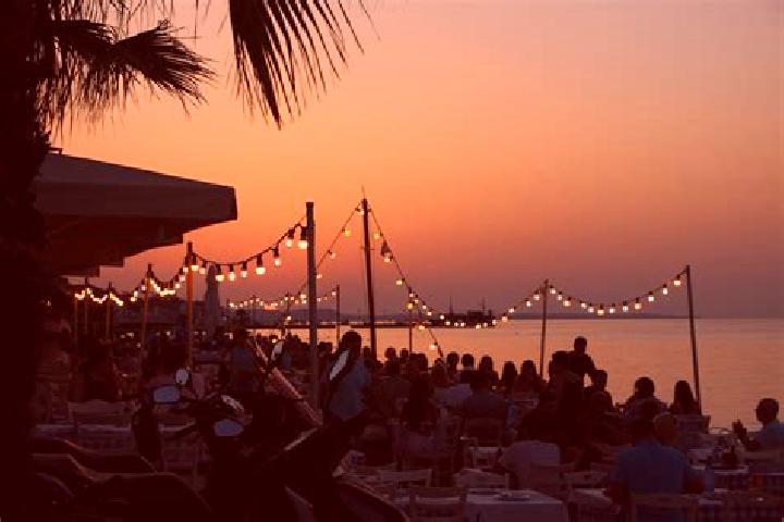 Ella, 26 — Escort in Aristomenis, Greece