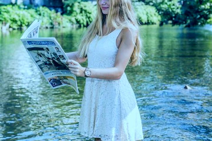 Ella, 26 — Escort in Elberfeld, United States