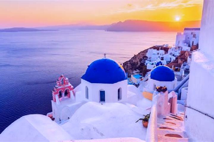 Ella, 26 — Escort in Kato Lekhonia, Greece