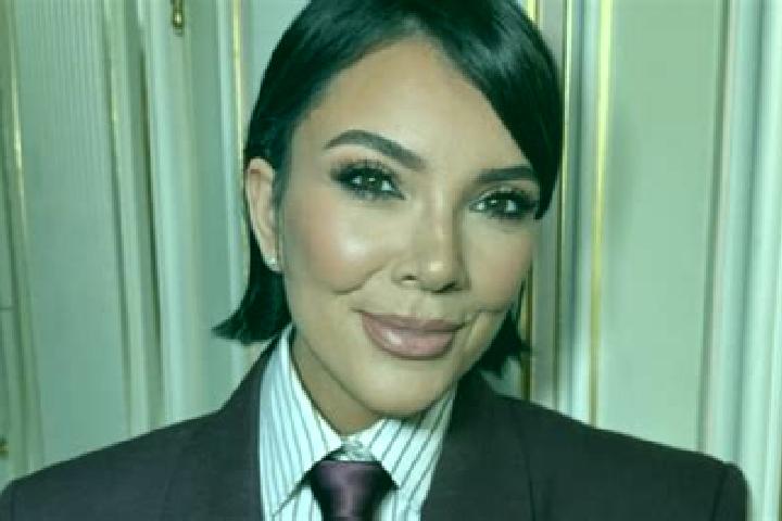 Ella, 26 — Escort in Kirs, Russia