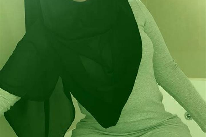 Ella, 26 — Escort in Saqayn, Yemen