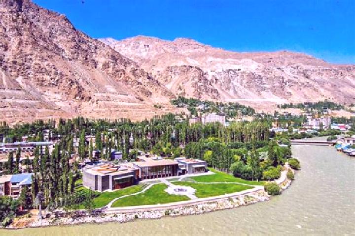 Ella, 26 — Escort in Shurobod, Tajikistan