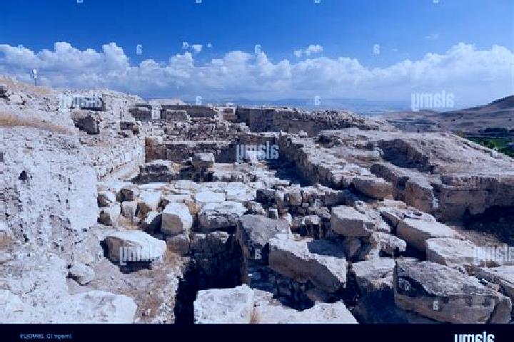 Ella, 26 — Escort in Tabaqat Fahl, Jordan