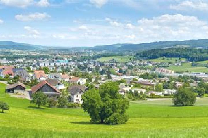 Ella, 26 — Escort in Urdorf / Baumgarten, Switzerland