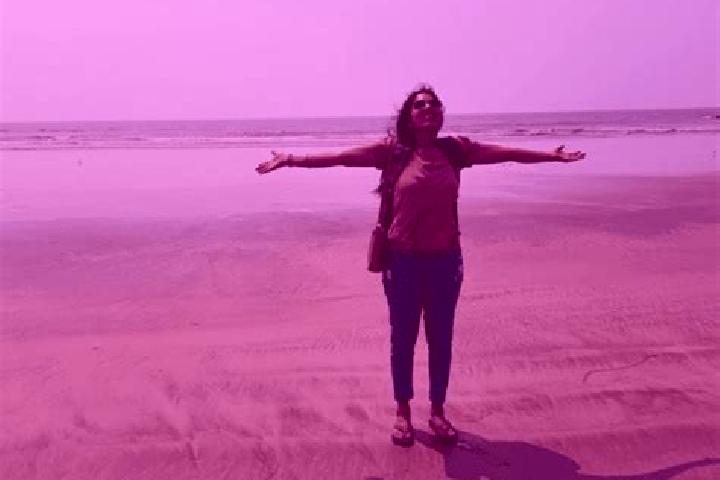 Ella, 26 — Escort in Varsoli, India