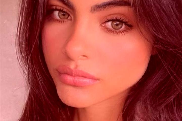 Ella, 27, a black dark-eyed european companion based in Eemdijk. Offering Domination, Couples, Duos. Available for incall and outcall, overnight bookings ava...