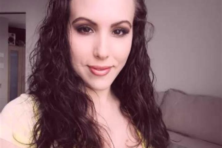 Ella, 27, a brunette amber-eyed middle eastern companion based in Hato de la Higuera. Offering Prostate Massage, Domination, GFE, 69. Available for incall an...