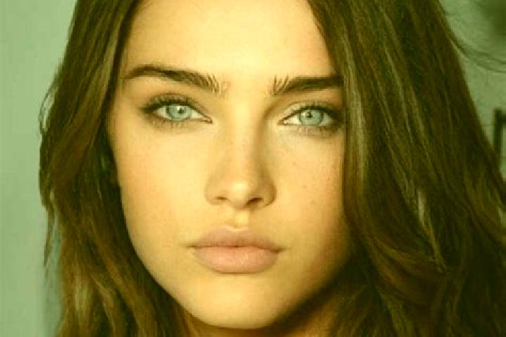 Ella, 27, a brunette blue-eyed caribbean companion based in Privlaka. Offering Deep French Kissing, Striptease, CIM. Available for incall and outcall, overni...