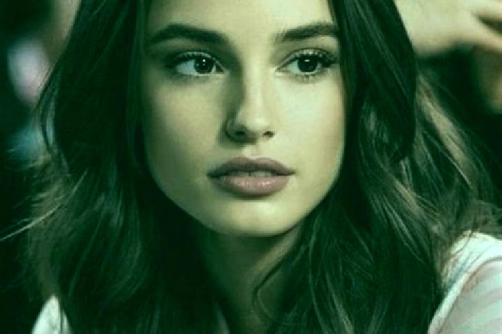 Ella, 27, a brunette brown-eyed asian companion based in Estacion Naranjo. Offering Domination, 69, Dinner Date, Duos. Available for incall and outcall, day ...