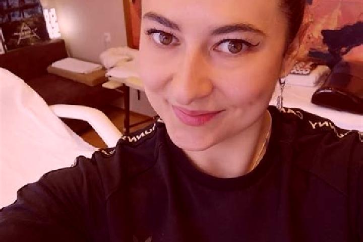 Ella, 27, a brunette dark-eyed middle eastern companion based in Gazoldo degli Ippoliti. Offering CIM, Tantra, Fetish, Massage. Available for incall and outc...