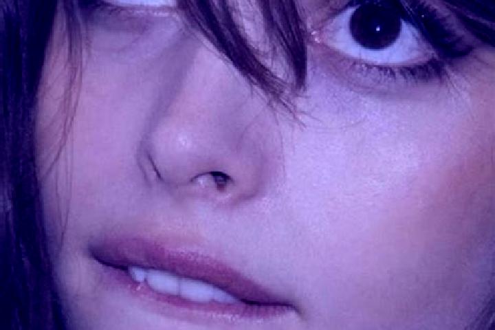 Ella, 27, a chestnut dark-eyed european companion based in Alakanuk. Offering Tantra, Striptease, OWO. Available for incall and outcall, day and evening dates.