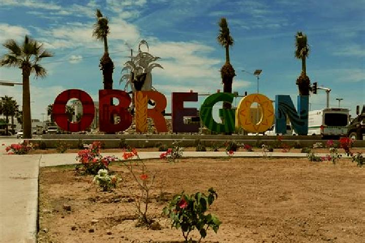 Ella, 27 — Escort in Colonia Agricola Alvaro Obregon, Mexico