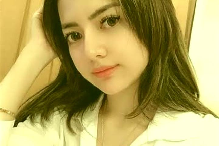 Ella, 27 — Escort in Mejelo Timur, Indonesia
