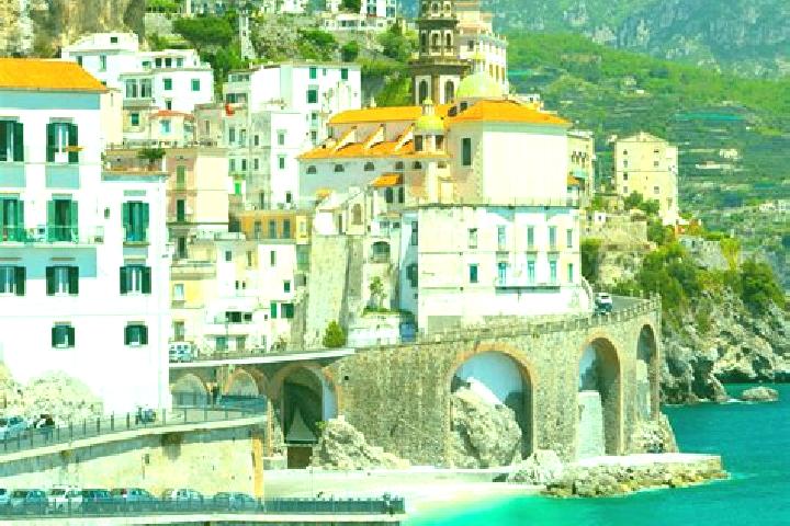 Ella, 27 — Escort in Miazzina, Italy