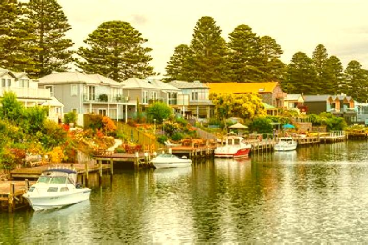 Ella, 27 — Escort in Port Fairy, Australia