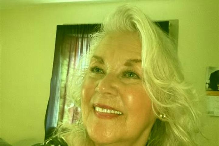 Ella, 27 — Escort in Valley View, United States