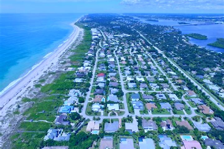 Ella, 27 — Escort in Vero Beach, United States