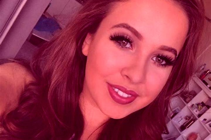 Ella, 28, a blonde dark-eyed mixed companion based in Tarmassia. Offering Party Girl, CIM. Available for incall and outcall, day and evening dates.