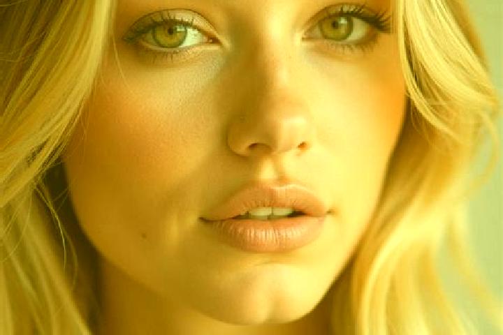 Ella, 28, a blonde hazel-eyed latina companion based in Whitsett. Offering 69, A-Level. Available for incall and outcall, day and evening dates.