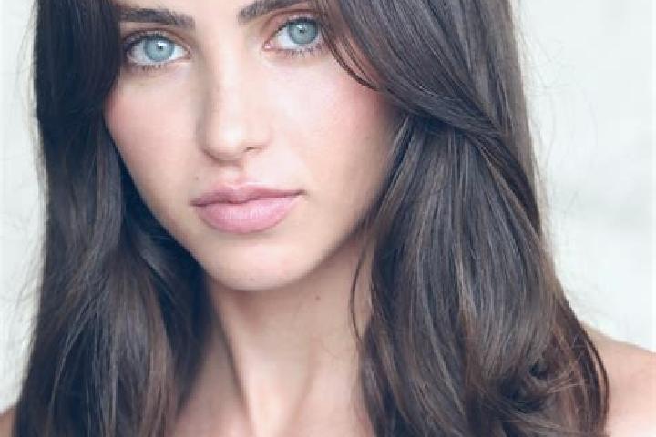 Ella, 28, a brunette amber-eyed mediterranean companion based in Gessie Villastad. Offering Party Girl, 69, A-Level, BDSM, GFE. Available for incall and outc...