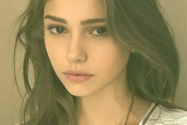 Ella, 28, a chestnut dark-eyed slavic companion based in Joseph. Offering Prostate Massage, OWO, Striptease. Available for incall and outcall, day and evenin...